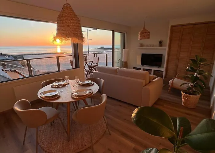 Le Balcon Sur La Et Coucher De Soleil Apartment